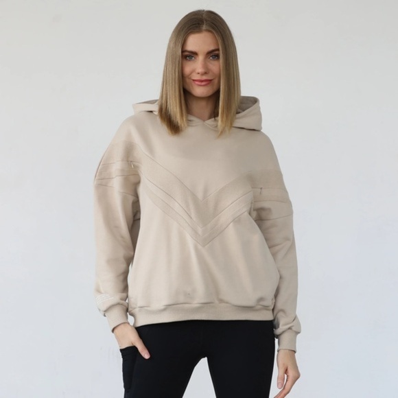 sweat and milk Tops - Women's Beige Hooded Sweatshirt - Casual Pullover Hoodie